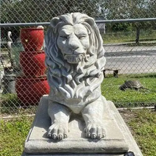 Ethans Courtyard and Patio | Outdoor Statue
