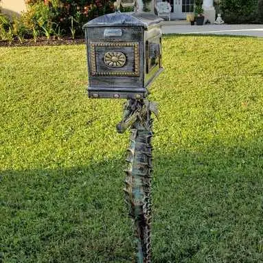 Ethans Courtyard and Patio | Seahorse Mailbox Statue | Bonita Springs | Water Fountains, Wall Fountains, Mailboxes, and more